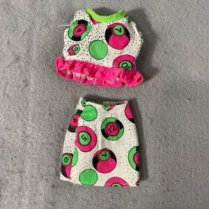 Vintage Barbie Doll Toy Pool Ball White Pink Green Skirt Shirt Matching Outfit
